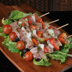 Cubed chicken fillets coated in a tassty marinade.